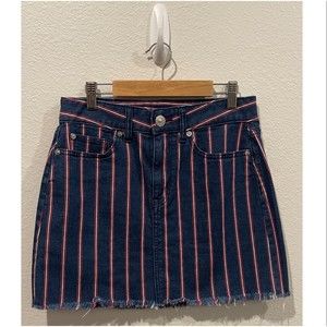 AMERICAN EAGLE OUTFITTERS Hi-Rise Super Stretch Mini Skirt